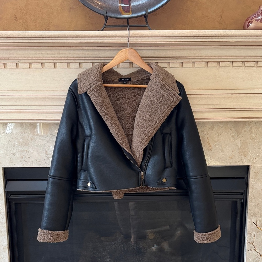 MIOU MUSE black and tan shearling jacket